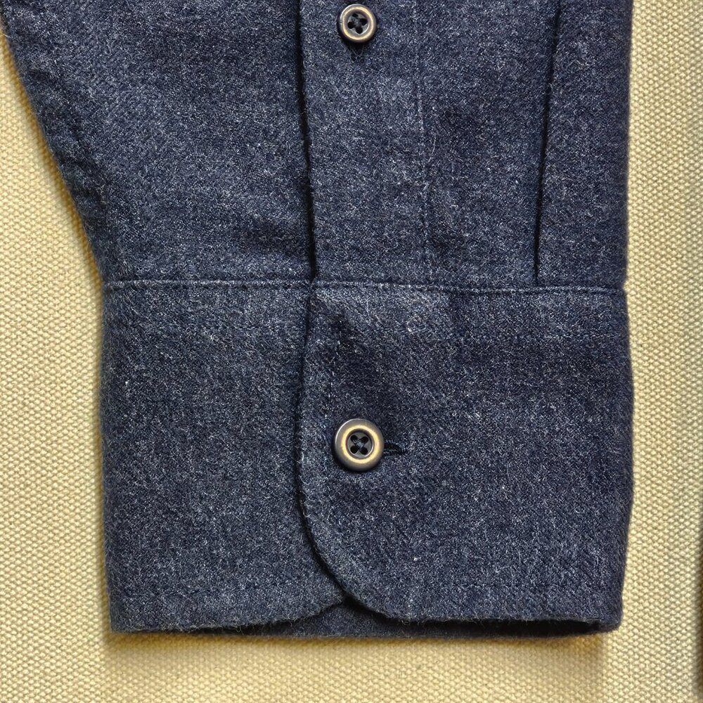 UNTUCKit Button Down Tall Regular XL - image 5